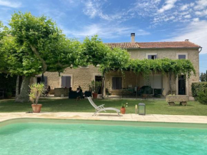 Mas provençal au goût du jour inoubliable